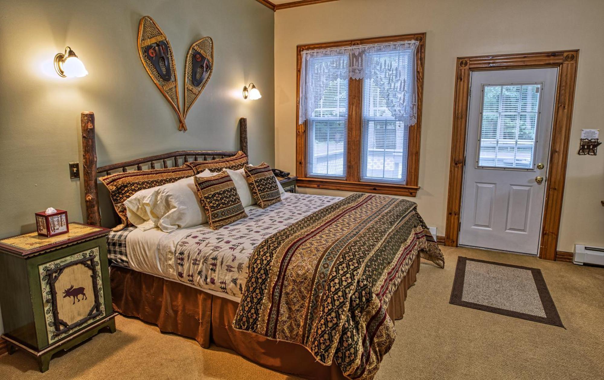 Rockwell Falls Inn And Wine Bar Lake Luzerne Quarto foto