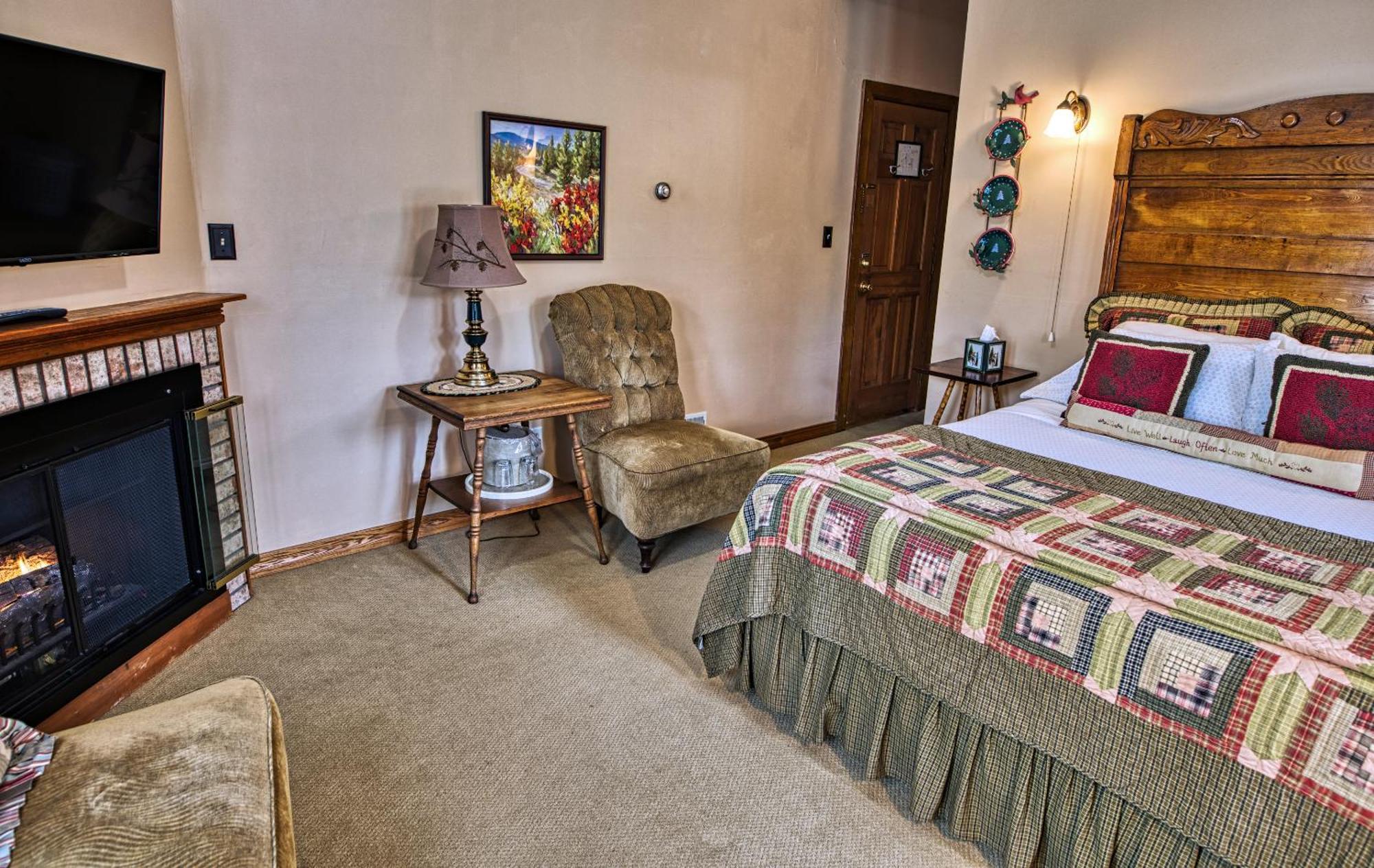 Rockwell Falls Inn And Wine Bar Lake Luzerne Quarto foto
