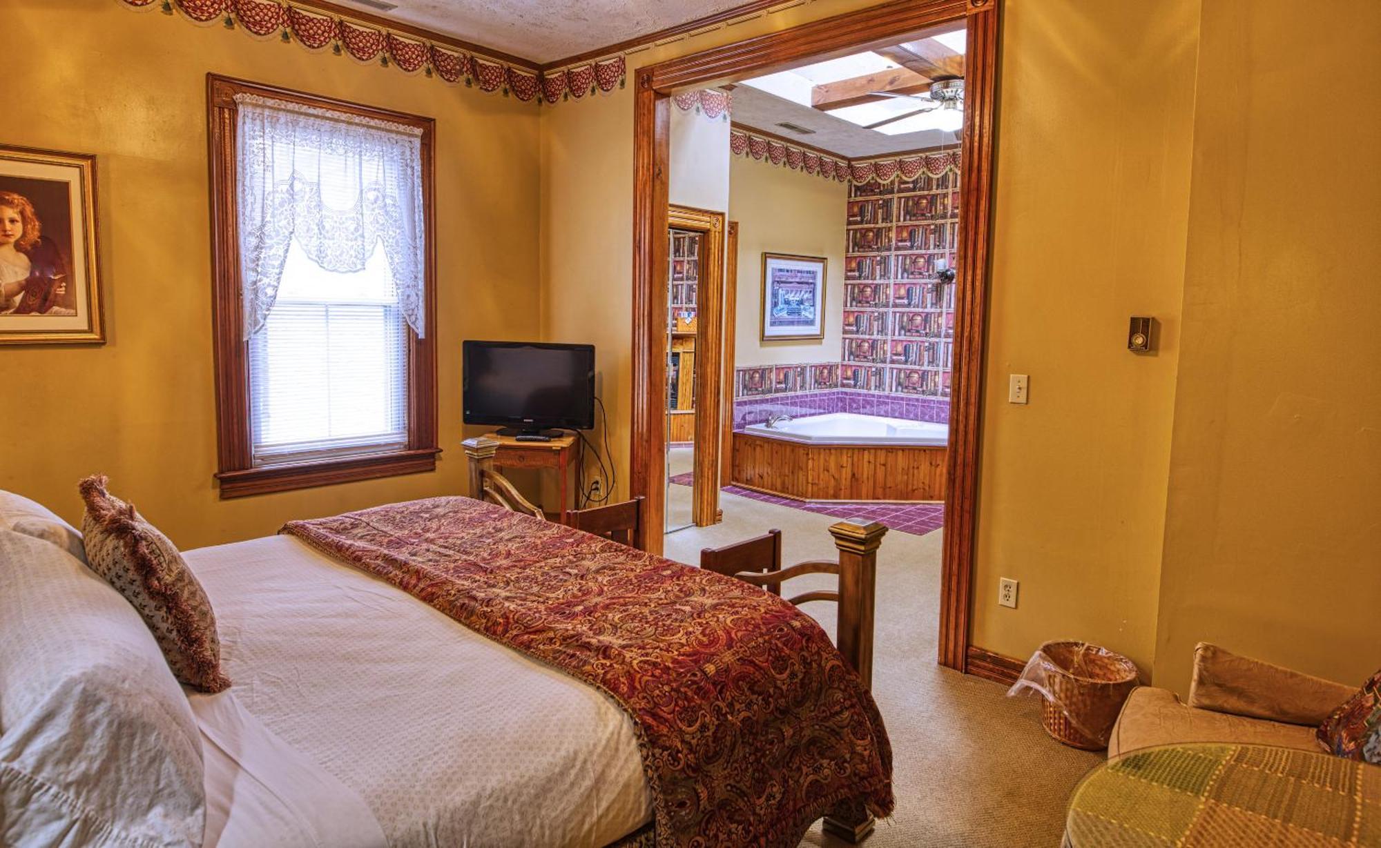 Rockwell Falls Inn And Wine Bar Lake Luzerne Quarto foto