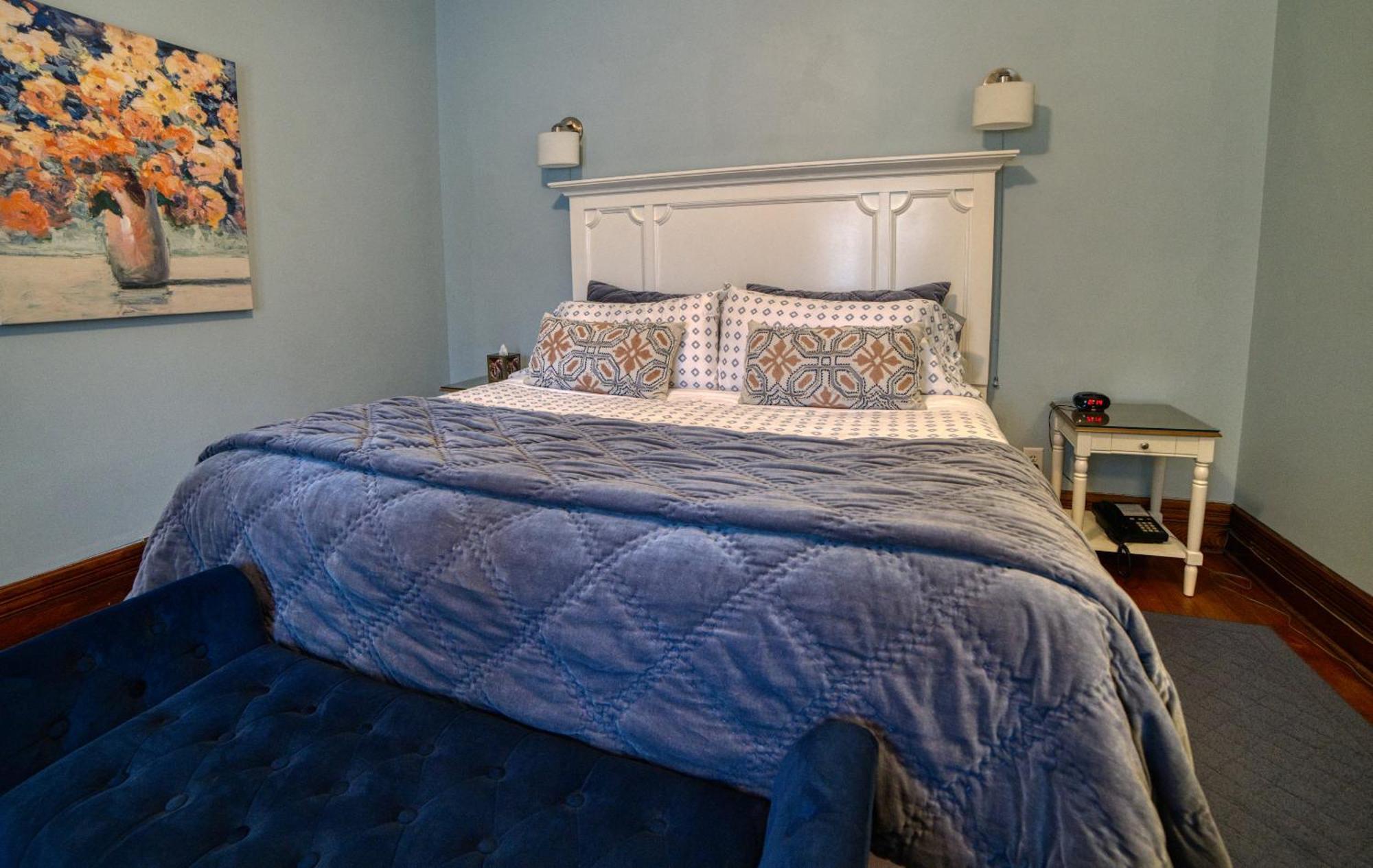 Rockwell Falls Inn And Wine Bar Lake Luzerne Quarto foto